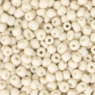 Seed beads 8/0 (3mm) Cream white